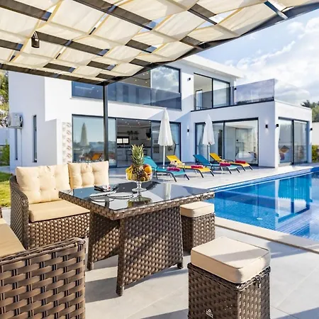 Akbel 2 Bedroom 8199 * Kalkan