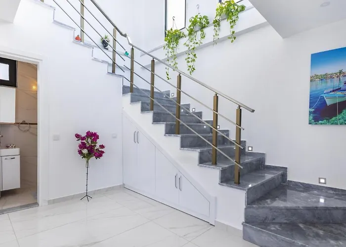 Akbel 2 Bedroom 8199 *