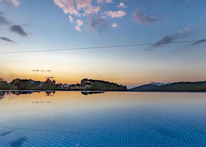 Akbel 2 Bedroom 8199 Villa Kalkan