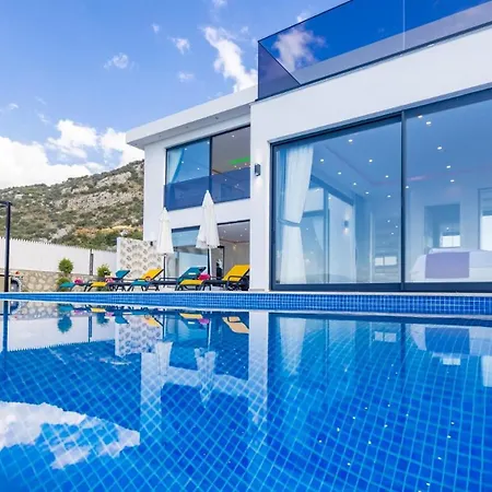Villa Akbel 2 Bedroom 8199