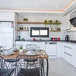 Akbel 2 Bedroom 8199 Kalkan